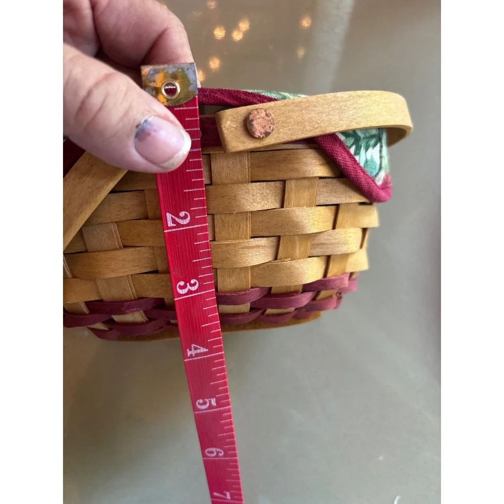 Longaberger 2004 Tree Trimming Gumdrop Basket Holly Liner & Protector 40962